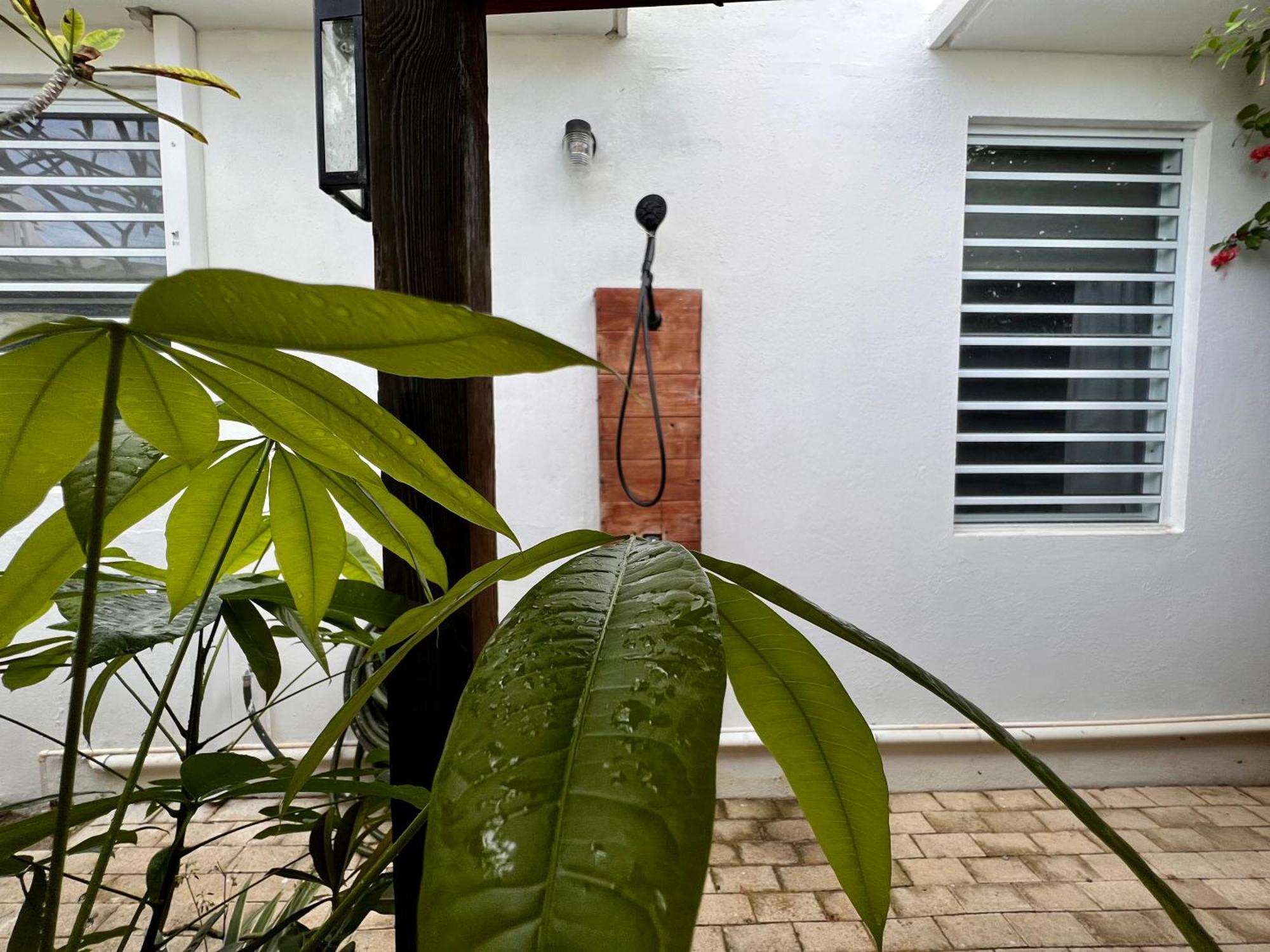 Hotel Sonsoleá à Luquillo Extérieur photo